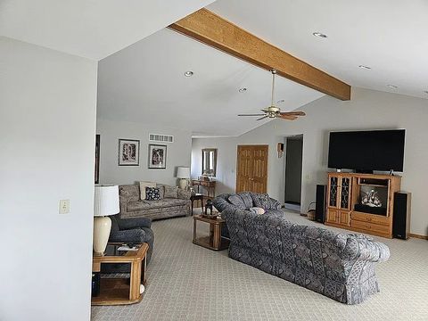 Tiny photo for 18816 S Chestnut Drive, Shorewood, IL 60404 (MLS # 12494458)