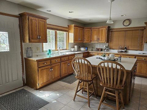 Tiny photo for 18816 S Chestnut Drive, Shorewood, IL 60404 (MLS # 12494458)