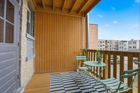 Tiny photo for 434 S Lombard Avenue S #2, Oak Park, IL 60302 (MLS # 12608237)