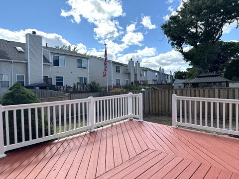Tiny photo for 1604 ESTATE Circle, Naperville, IL 60565 (MLS # 12497914)