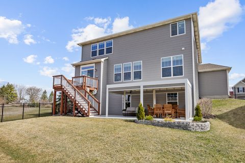 Tiny photo for South Elgin, IL 60177 (MLS # 12585516)