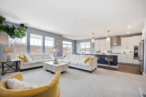 Tiny photo for South Elgin, IL 60177 (MLS # 12585516)