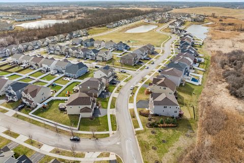 Tiny photo for South Elgin, IL 60177 (MLS # 12585516)