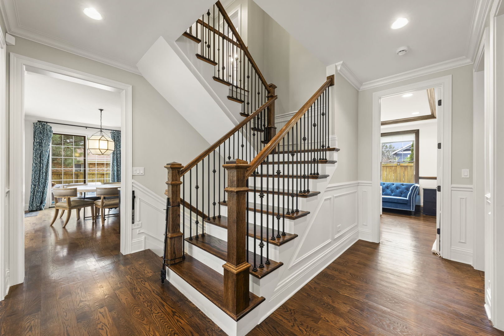 446 W Fremont Avenue