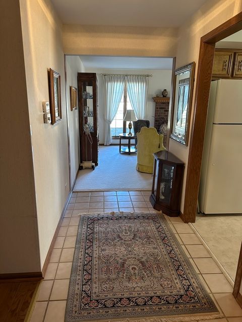 Tiny photo for 28 Queens Court #28, Westchester, IL 60154 (MLS # 12576670)