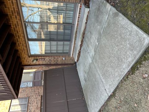 Tiny photo for 28 Queens Court #28, Westchester, IL 60154 (MLS # 12576670)