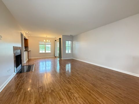 Tiny photo for 1757 Eastwood Court #4, Schaumburg, IL 60195 (MLS # 12654877)