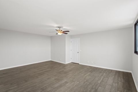Tiny photo for 6150 N Kenmore Avenue #15B, Chicago, IL 60660 (MLS # 12451077)