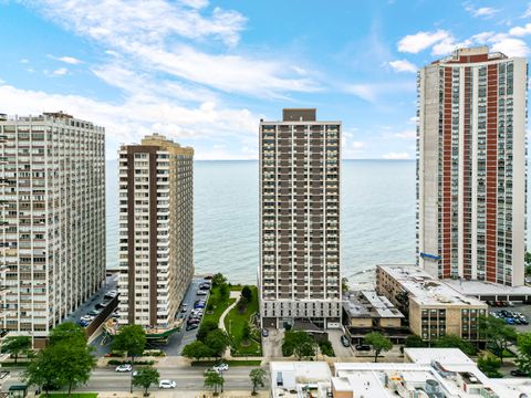 Tiny photo for 6150 N Kenmore Avenue #15B, Chicago, IL 60660 (MLS # 12451077)