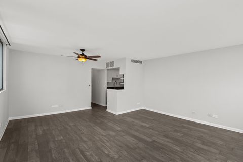 Tiny photo for 6150 N Kenmore Avenue #15B, Chicago, IL 60660 (MLS # 12451077)