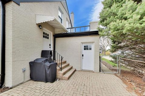 Tiny photo for 321 S Gilbert Avenue, La Grange, IL 60525 (MLS # 12604640)