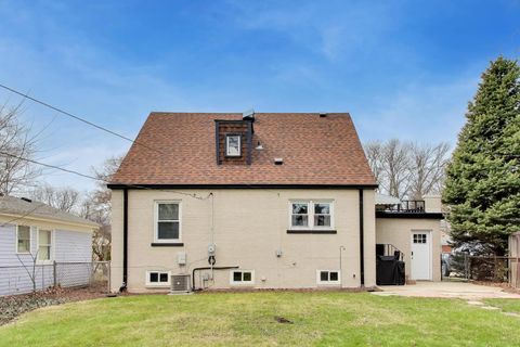 Tiny photo for 321 S Gilbert Avenue, La Grange, IL 60525 (MLS # 12604640)