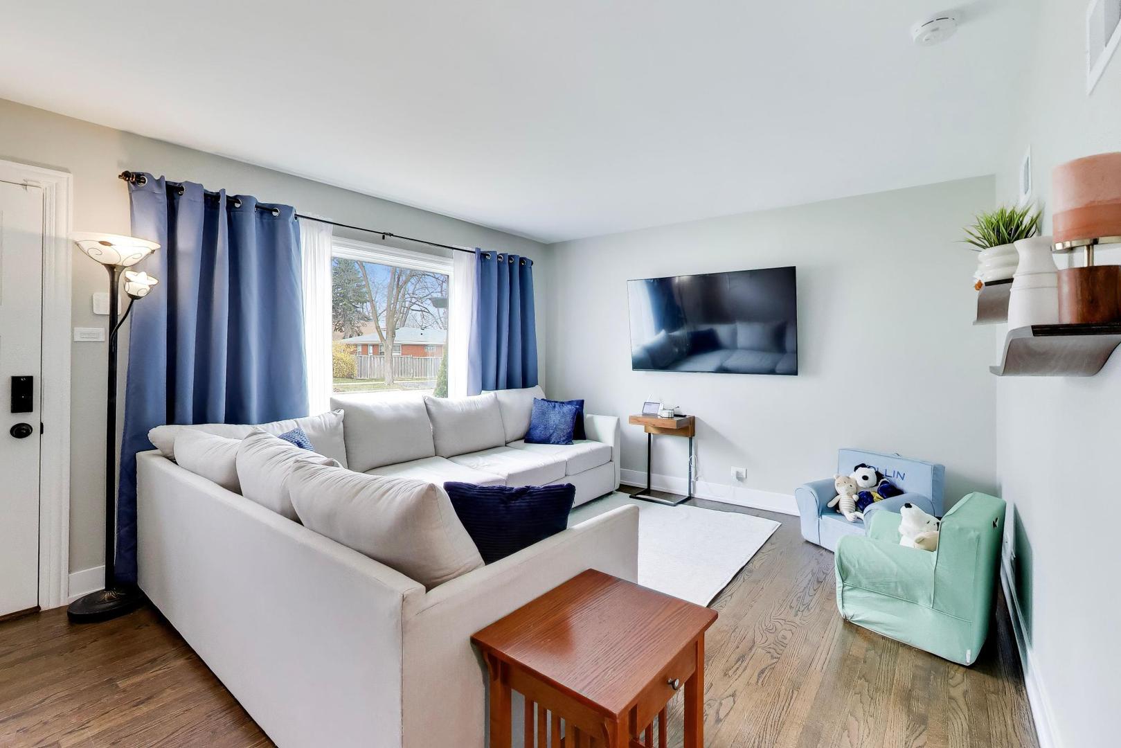 321 S Gilbert Avenue