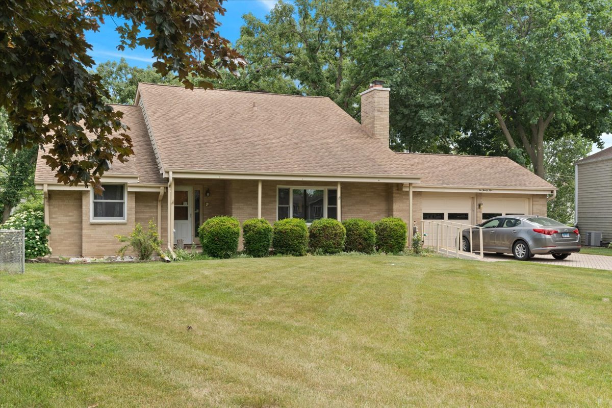 225 Ironwood Drive
