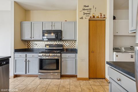 Tiny photo for 1228 Le Moyne Avenue, Romeoville, IL 60446 (MLS # 12400939)