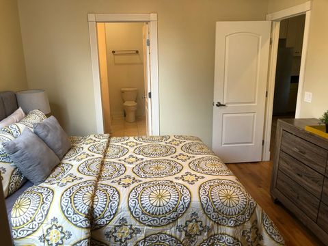 Tiny photo for 2329 N Oakley Avenue #3E, Chicago, IL 60647 (MLS # 12450505)