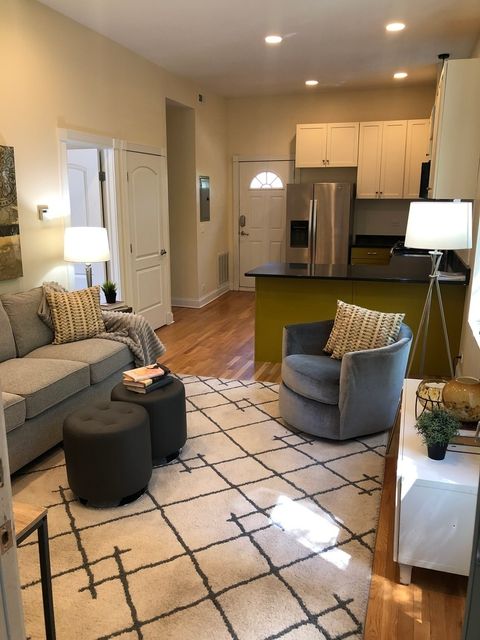 Tiny photo for 2329 N Oakley Avenue #3E, Chicago, IL 60647 (MLS # 12450505)