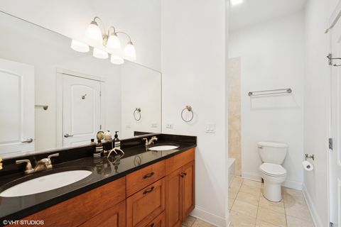 Tiny photo for 2329 N Oakley Avenue #3E, Chicago, IL 60647 (MLS # 12450505)