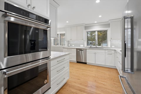 Tiny photo for 4421 W Lunt Avenue, Lincolnwood, IL 60712 (MLS # 12791739)