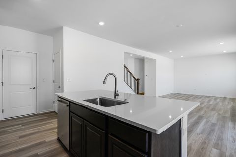 Tiny photo for 413 Hathaway Lane, Oswego, IL 60543 (MLS # 12451312)