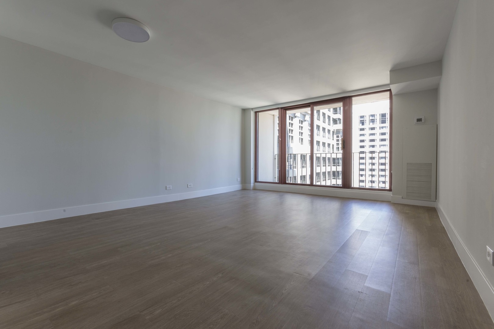 200 N Dearborn Street 2104