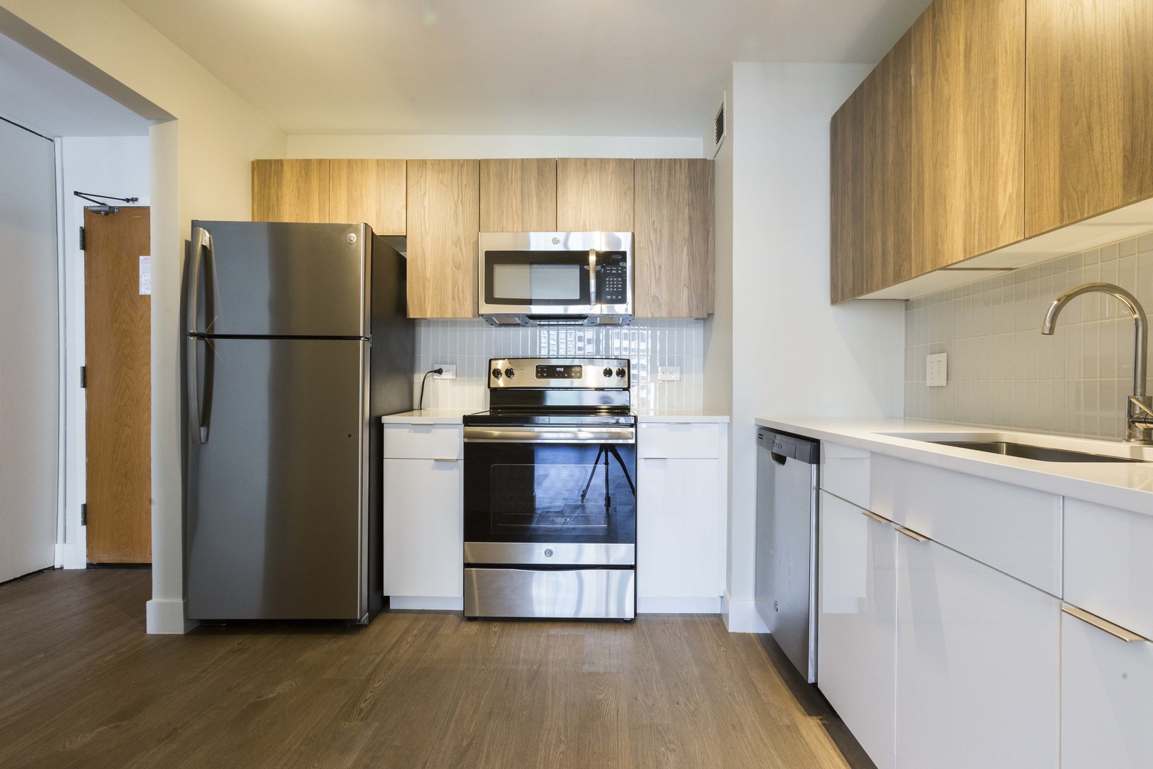 200 N Dearborn Street 2104