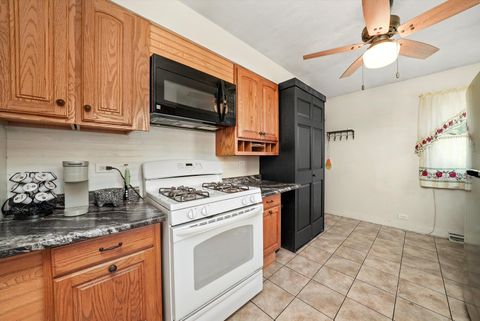 Tiny photo for 1003 W Hillside Drive, Bensenville, IL 60106 (MLS # 12464309)