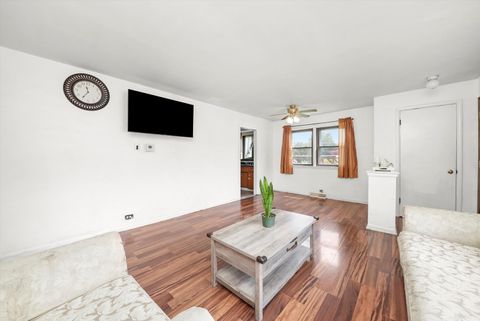 Tiny photo for 1003 W Hillside Drive, Bensenville, IL 60106 (MLS # 12464309)