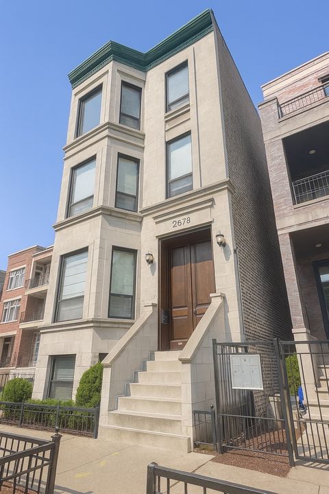 2678 N Orchard Avenue Chicago IL 60614