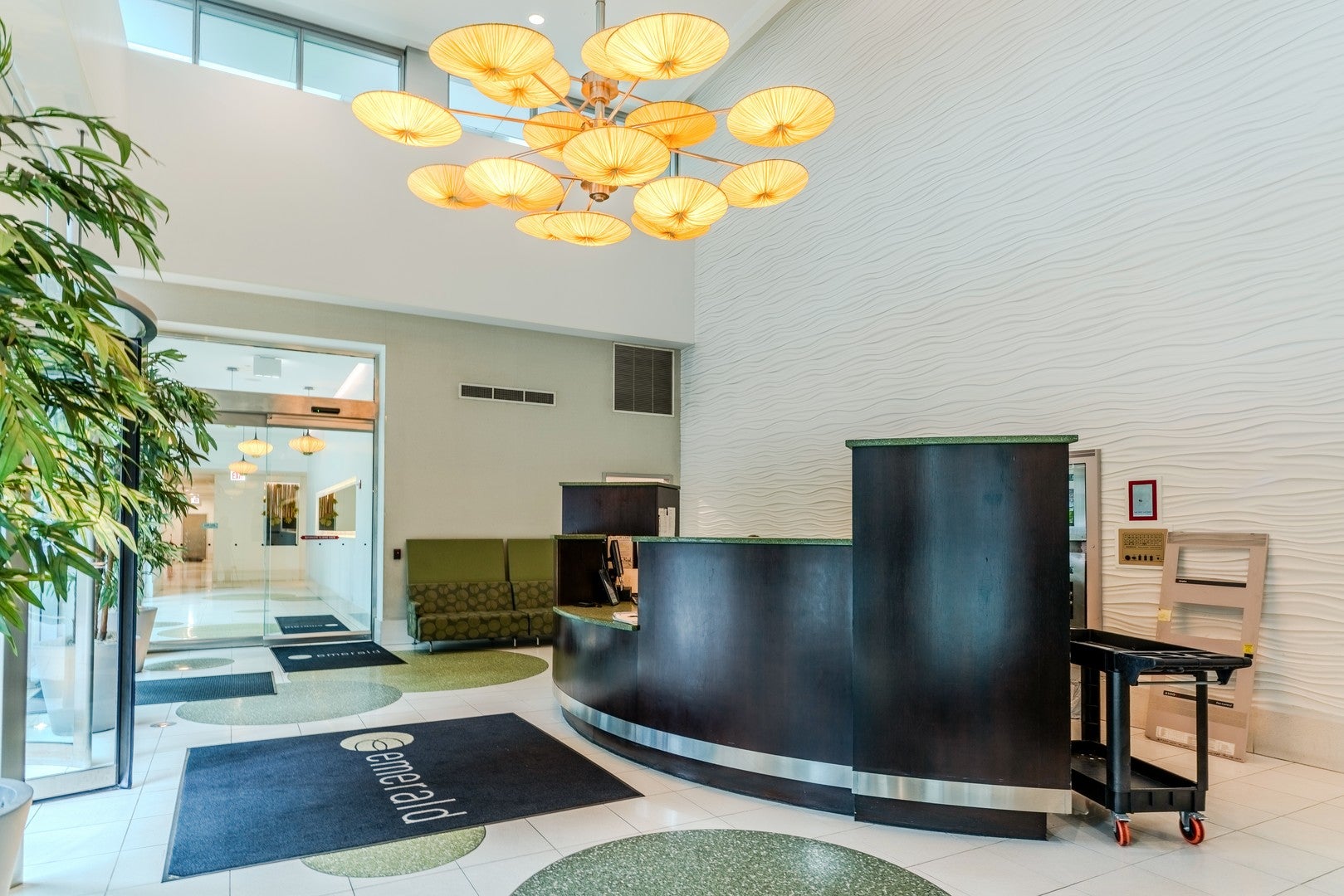 123 S Green Street 506B