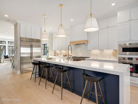 Tiny photo for 2902 N Seeley Avenue, Chicago, IL 60618 (MLS # 12528225)