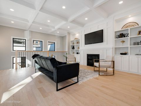 Tiny photo for 2902 N Seeley Avenue, Chicago, IL 60618 (MLS # 12528225)