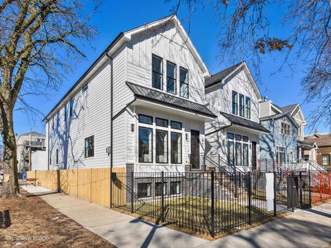 Photo of 2902 N Seeley Avenue, Chicago, IL 60618 (MLS # 12528225)