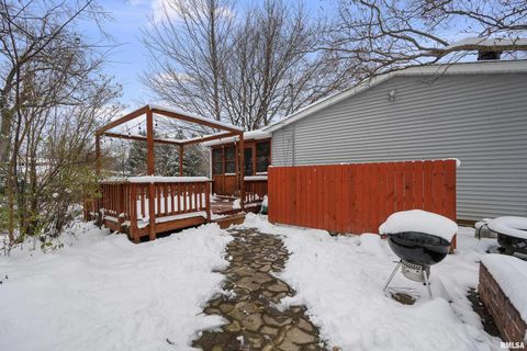 Tiny photo for 8325 55TH Street, Coal Valley, IL 61240 (MLS # QC4269820)