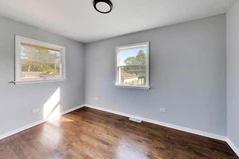 Tiny photo for 2925 E 188th Place, Lansing, IL 60438 (MLS # 12707668)