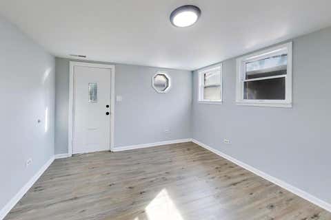 Tiny photo for 2925 E 188th Place, Lansing, IL 60438 (MLS # 12707668)