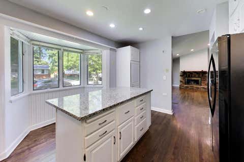 Tiny photo for 2925 E 188th Place, Lansing, IL 60438 (MLS # 12707668)