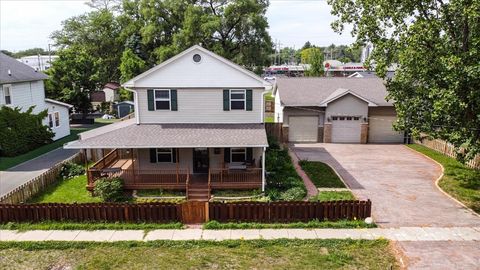 Photo of 317 E Dearborn Street, Plano, IL 60545 (MLS # 12665015)