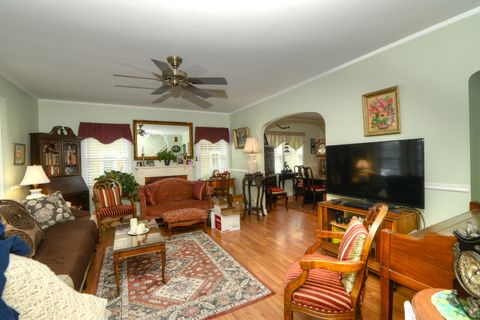 Tiny photo for 323 Church Street, Batavia, IL 60510 (MLS # 12368962)