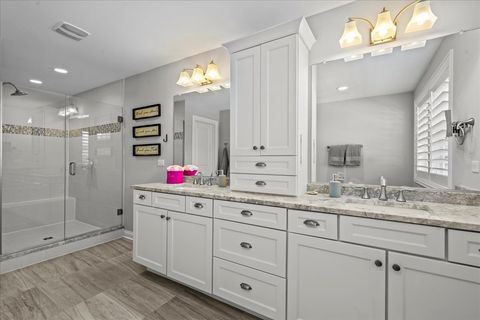 Tiny photo for 995 Harvard Court, Highland Park, IL 60035 (MLS # 12556671)