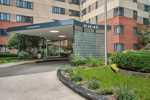 Tiny photo for 5052 N Marine Drive #D3, Chicago, IL 60640 (MLS # 12718561)