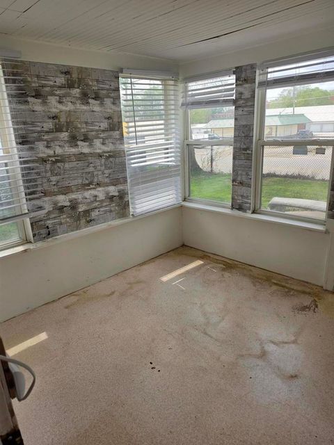 Tiny photo for 4019 11th Street, Rock Island, IL 61201 (MLS # 12631969)