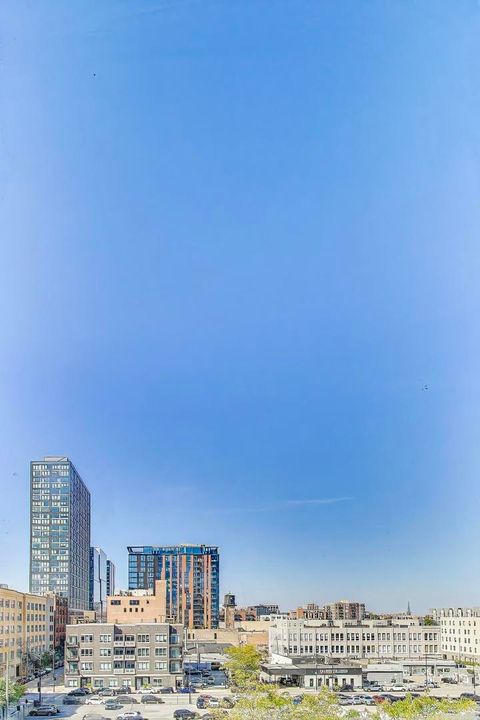 Tiny photo for 321 S Sangamon Street #605, Chicago, IL 60607 (MLS # 12484516)
