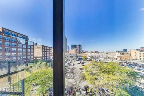 Tiny photo for 321 S Sangamon Street #605, Chicago, IL 60607 (MLS # 12484516)