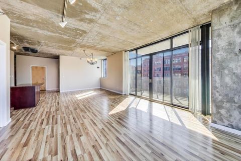 Tiny photo for 321 S Sangamon Street #605, Chicago, IL 60607 (MLS # 12484516)