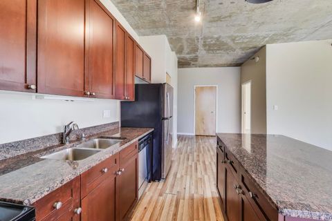Tiny photo for 321 S Sangamon Street #605, Chicago, IL 60607 (MLS # 12484516)