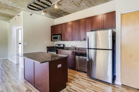 Tiny photo for 321 S Sangamon Street #605, Chicago, IL 60607 (MLS # 12484516)