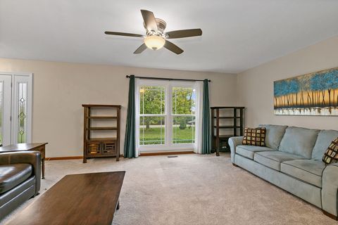 Tiny photo for 36W225 Hickory Hollow Drive, Dundee, IL 60118 (MLS # 12496122)