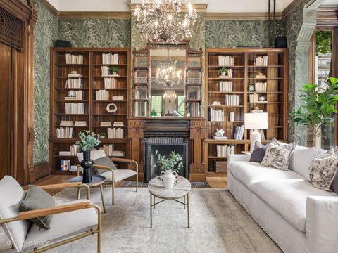 Tiny photo for 1454 N Dearborn Street, Chicago, IL 60610 (MLS # 12573383)