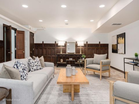 Tiny photo for 1454 N Dearborn Street, Chicago, IL 60610 (MLS # 12573383)